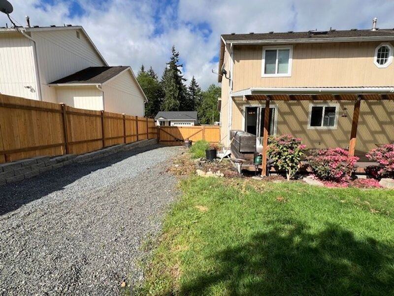 19325 Vista Dr - Photo 3 of 23