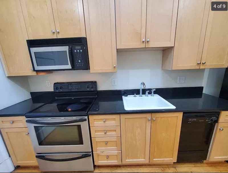 219 N 19th St - Photo 4 of 10