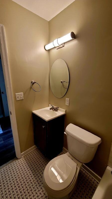 509 North 35th Street #18 - Photo 3 of 11