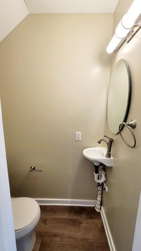 509 N 35th St #16 - Photo 4 of 12