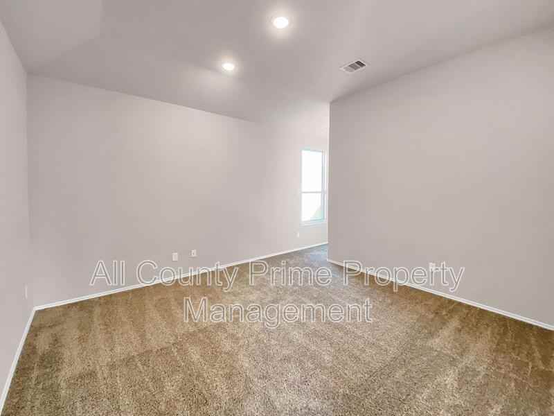 13067 Clearview Dr #13067 - Photo 7 of 14