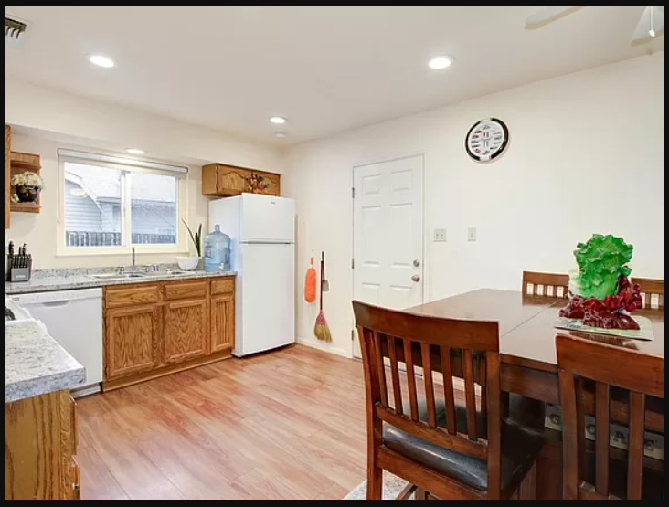 3004 Swansea Way - Photo 3 of 14