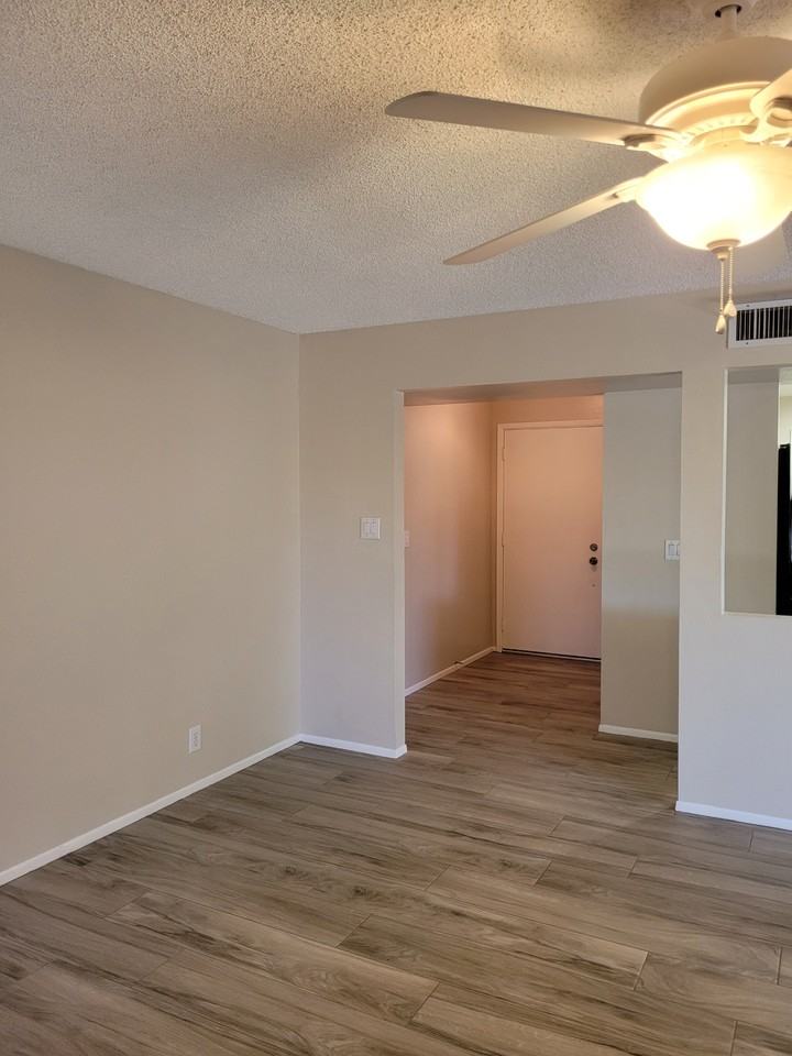 5007 E Farmdale Ave - Photo 2 of 21