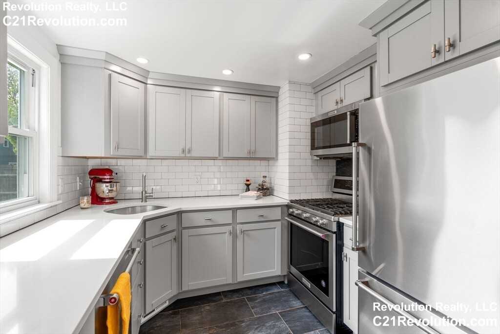 171 Christina St #0-171 - Photo 3 of 17