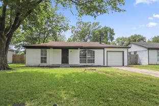 1221 Harrison Ln - Photo 1 of 1