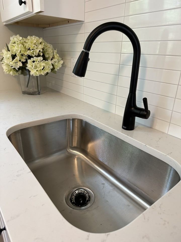 40 Genetti Circle - Photo 3 of 16