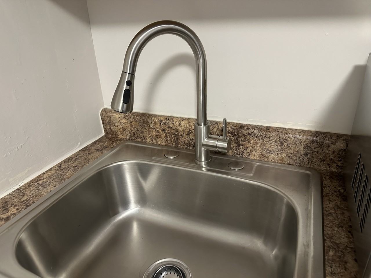 18 Kensington Avenue #5H - Photo 3 of 18