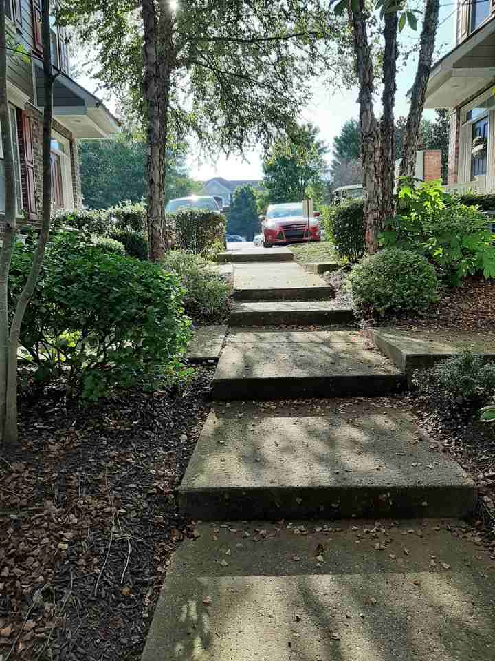 529 Saint Jules Lane - Photo 2 of 14