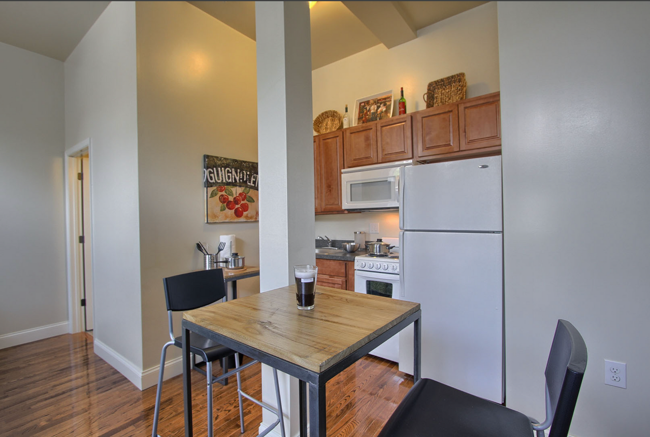 Glass Factory - Photo 6 of 11