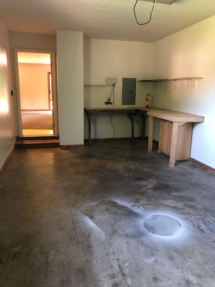 4986 Truesdel & Durnil - 4986 Truesdel Ct - A #A - Photo 3 of 10