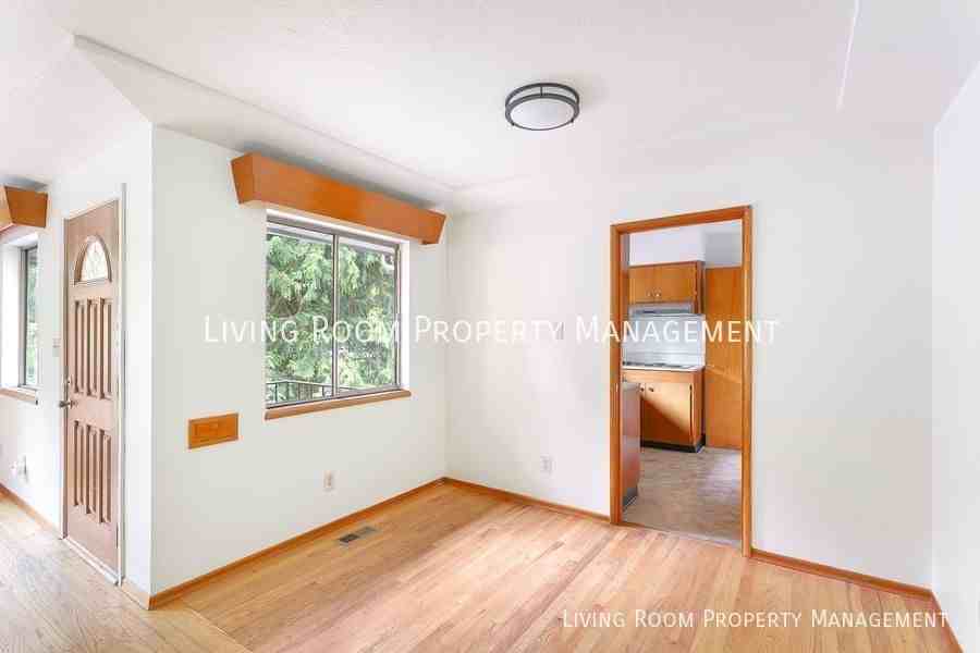 9015 Ne Skidmore St - Photo 3 of 18