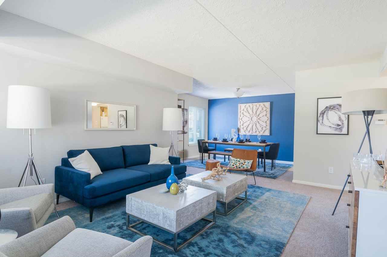 Metropolitan Tareyton Estates - Photo 5 of 50