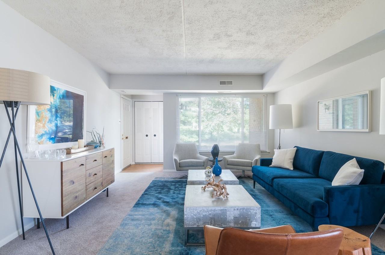 Metropolitan Tareyton Estates - Photo 6 of 50