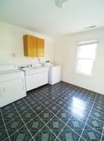 featured image of 910 N 11th St