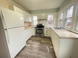 featured image of 337 E Church St