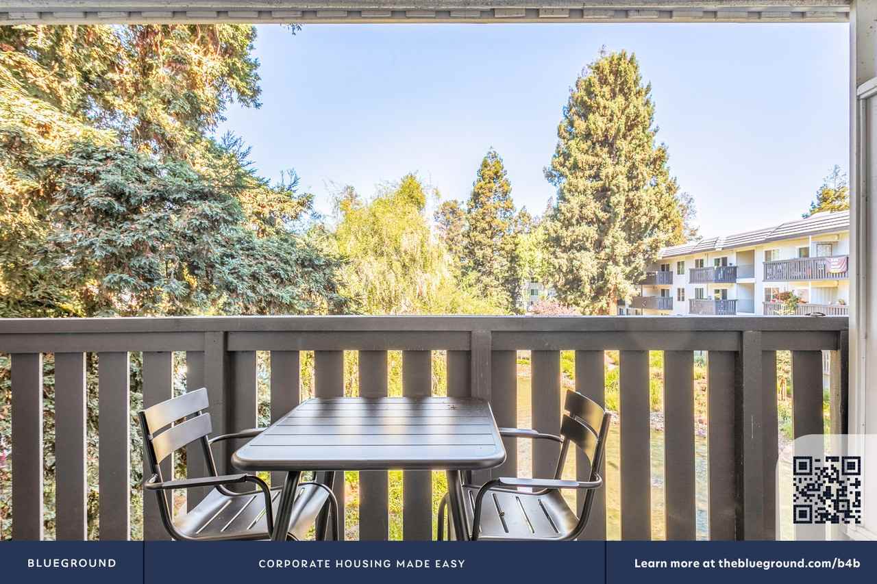 655 South Fair Oaks Avenue - Photo 5 of 35