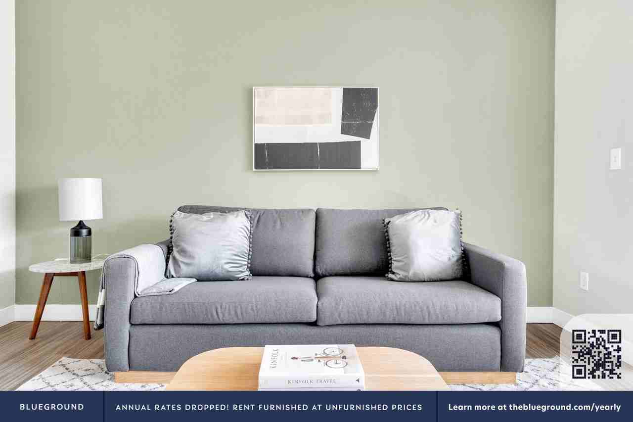 1263 Lakeside Drive - Photo 4 of 69