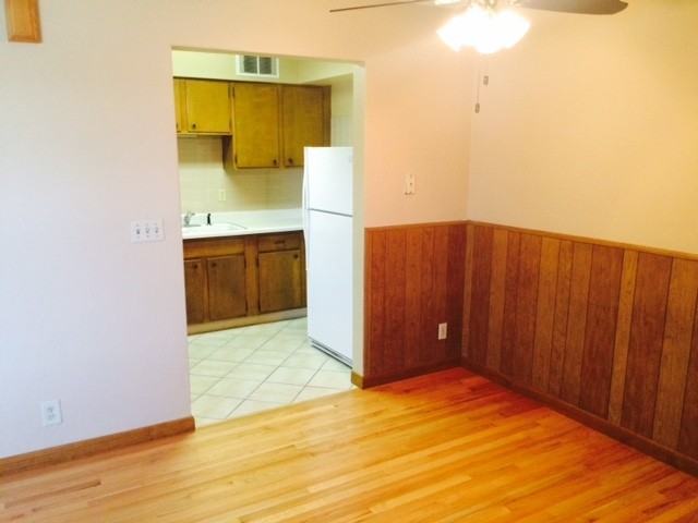Mecherle Drive Apartments - Photo 3 of 11