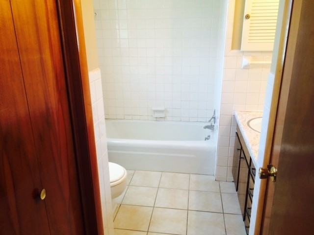 Mecherle Drive Apartments - Photo 5 of 11