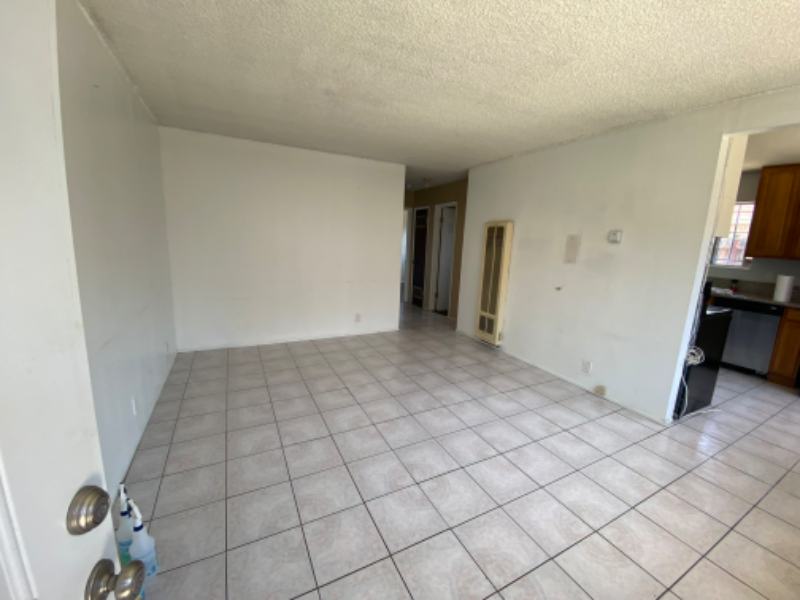 1356 63rd Ave #B - Photo 3 of 8