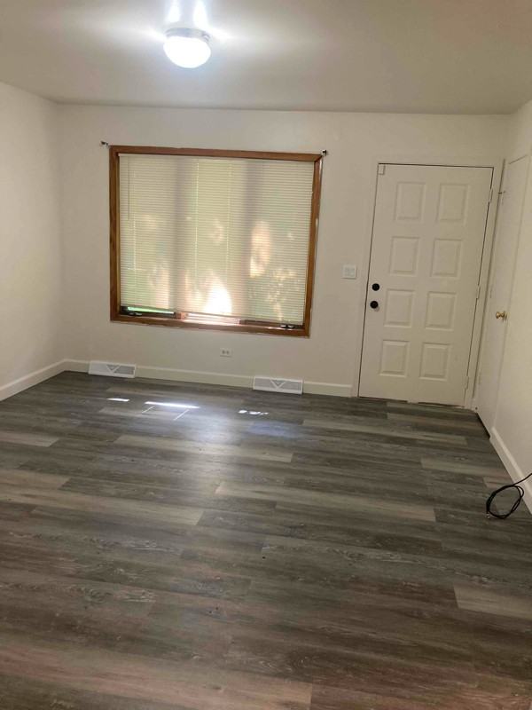 2208 Gabriel Ave - Photo 3 of 4