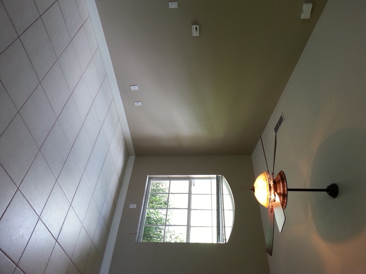421 16th St Ne - Photo 2 of 14