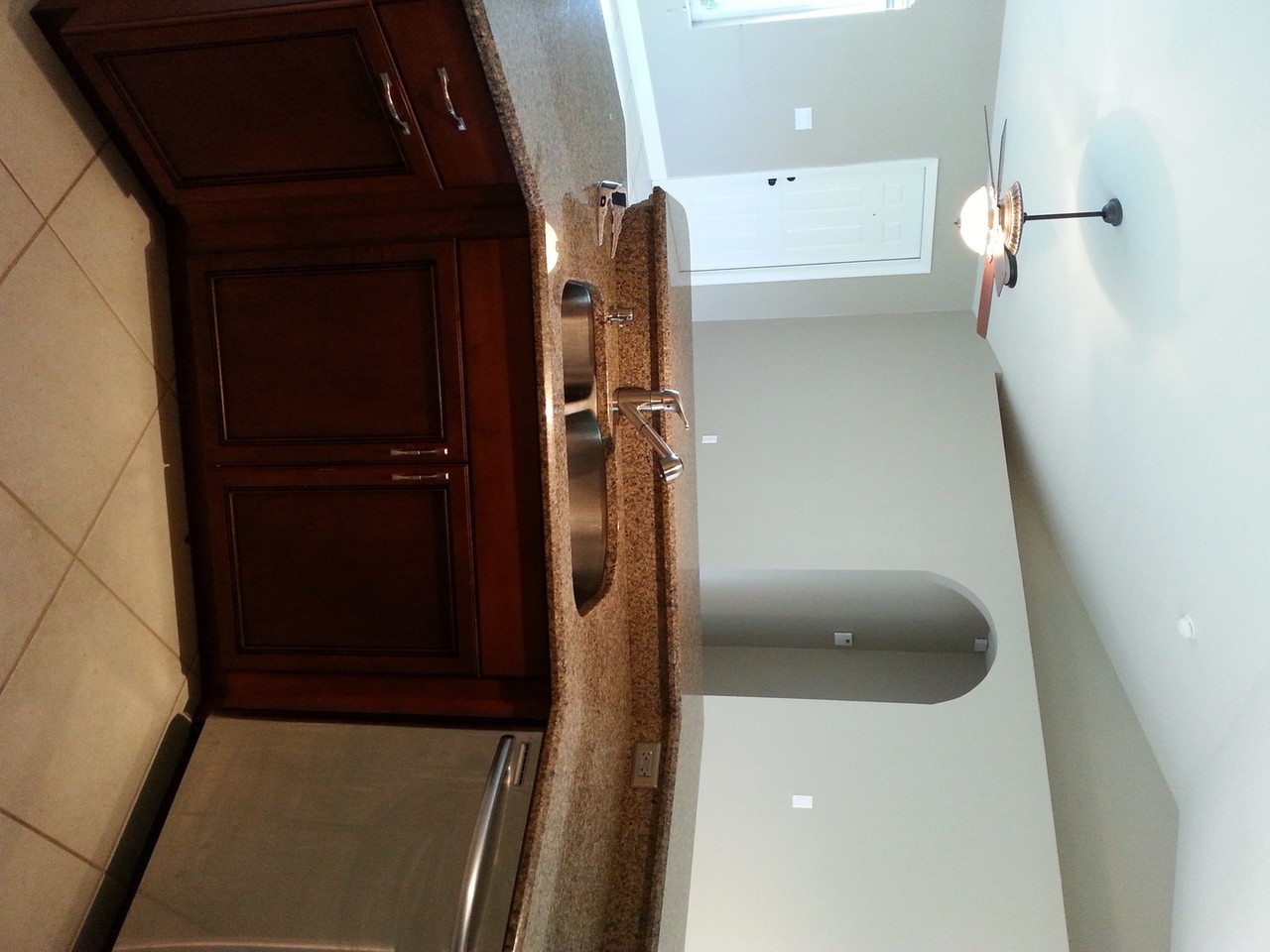 421 16th St Ne - Photo 5 of 14