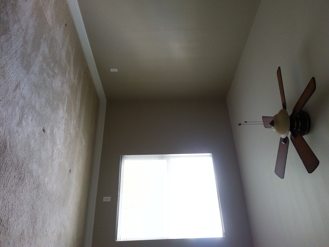 421 16th St Ne - Photo 6 of 14