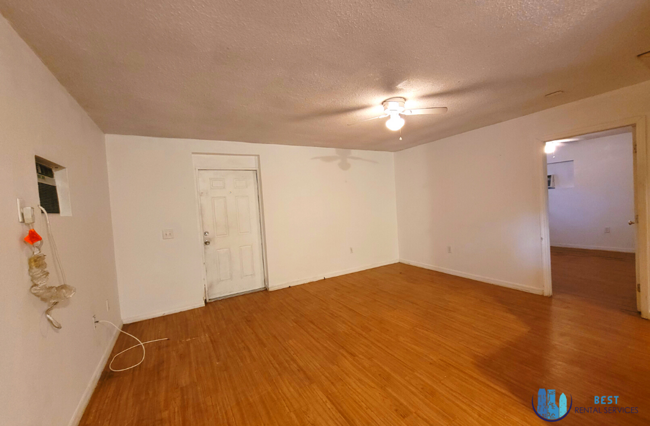 ROBSONMultifamily - Photo 3 of 18