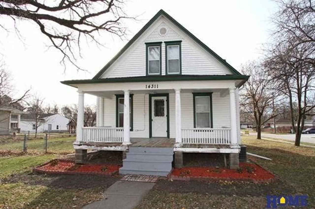 14311 Heywood St - Photo 2 of 22