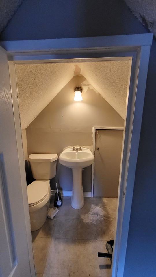 211 West Dr - Photo 7 of 12