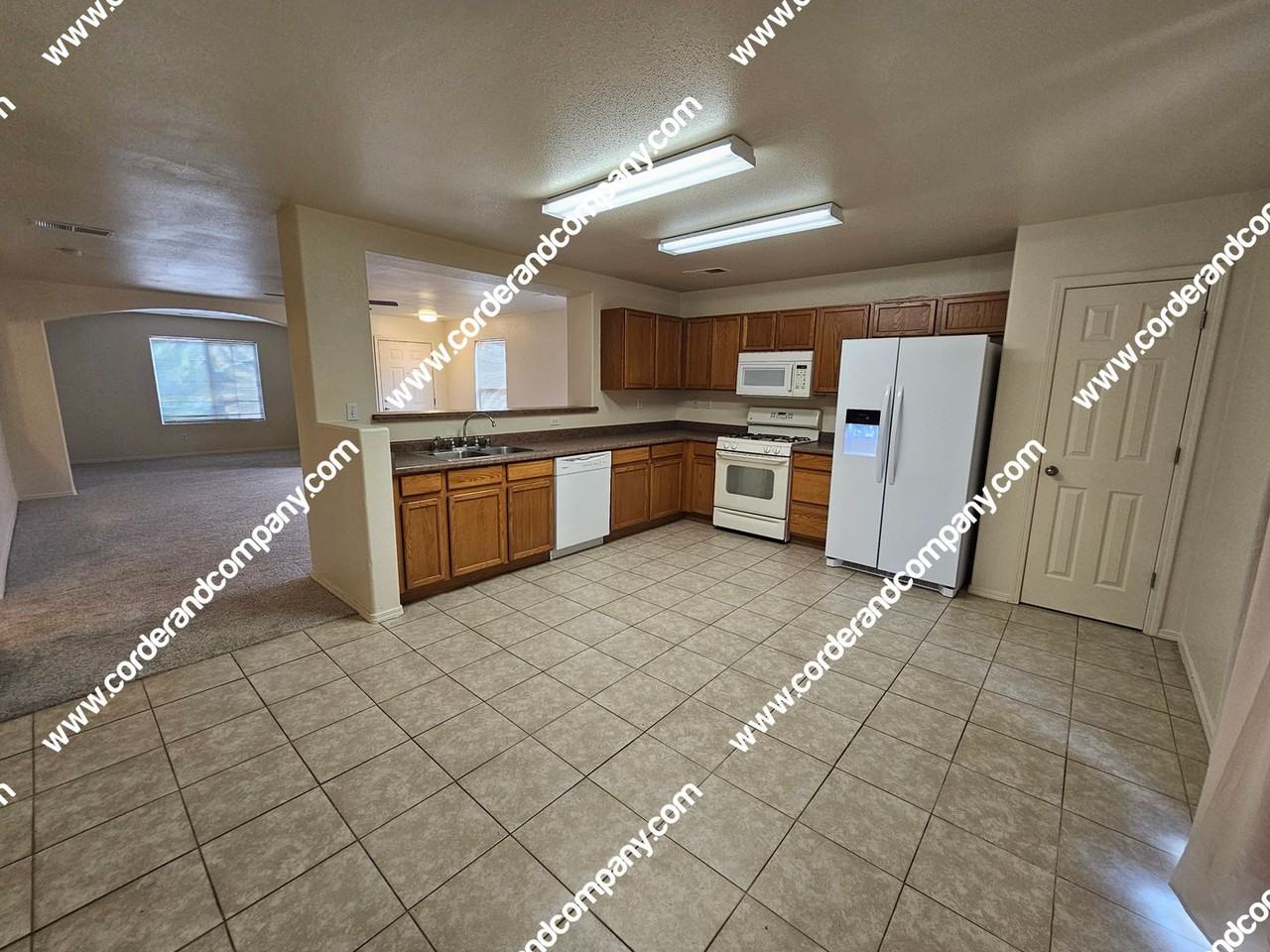 7608 Snowy Egret Ct Nw - Photo 2 of 14