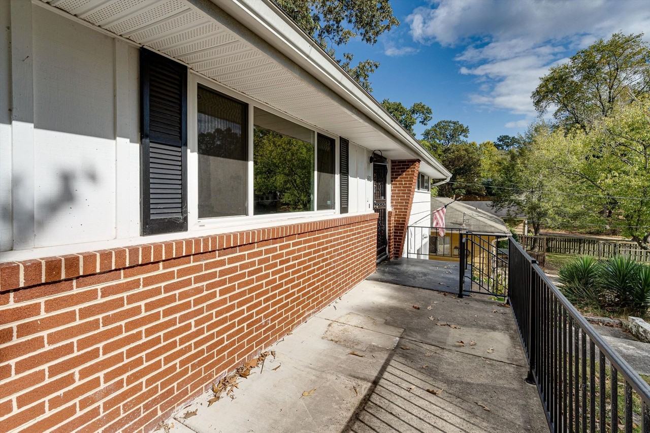 3603 Whitehead Ave - Photo 3 of 24