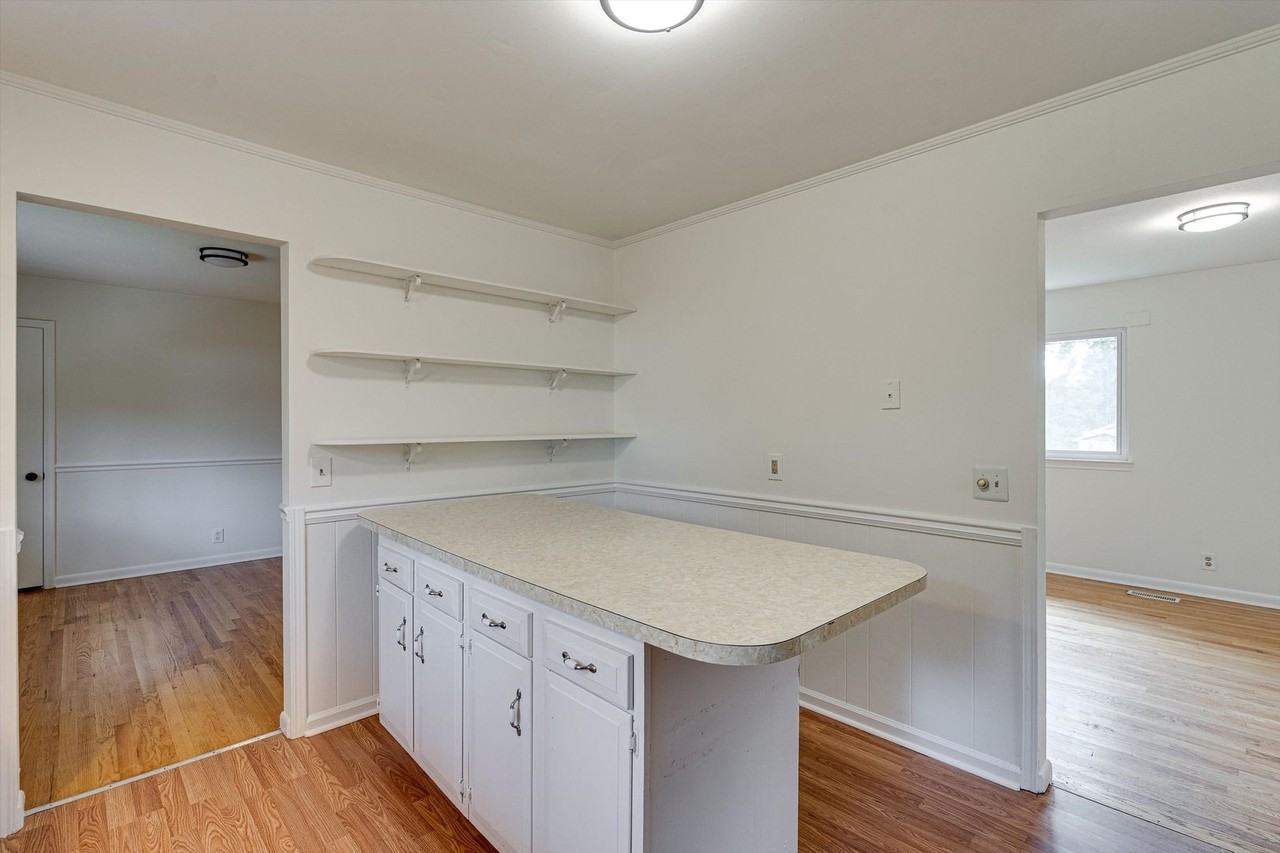 3603 Whitehead Ave - Photo 7 of 24