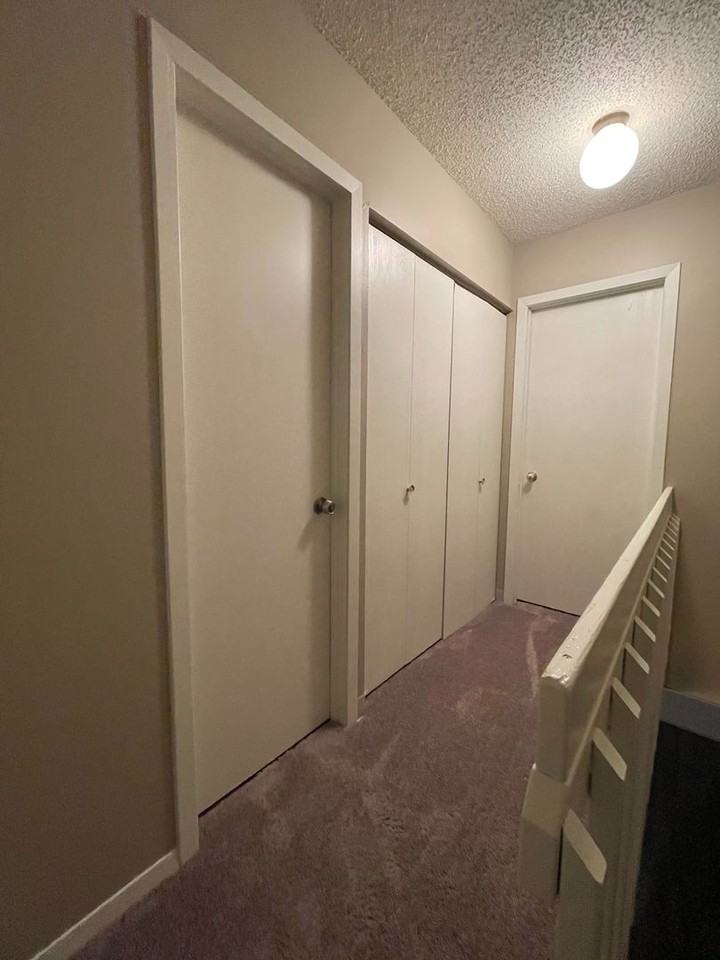 2507 W 27th St - Photo 7 of 10
