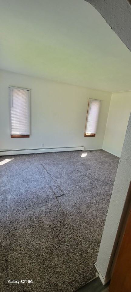 3117 Glencairn Ave - Photo 2 of 13