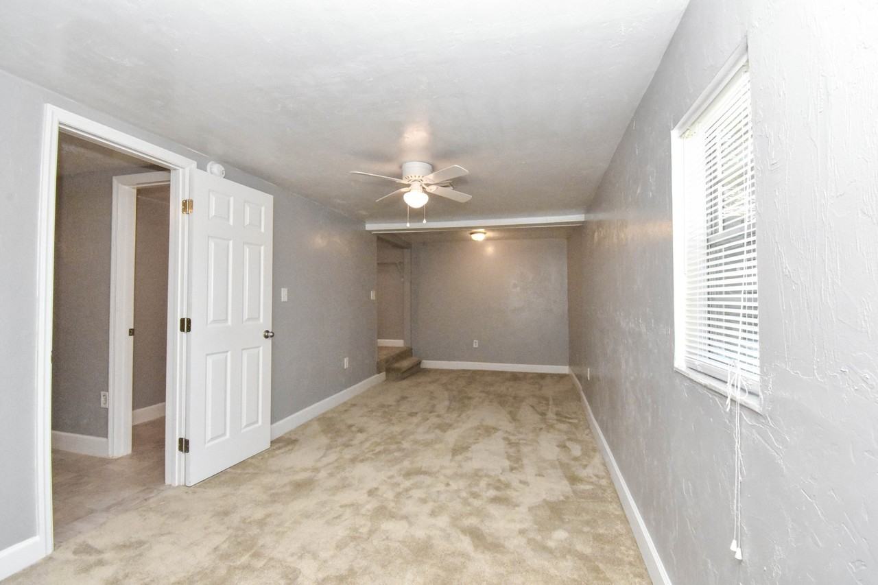 101 Nw 10th St - Photo 4 of 18