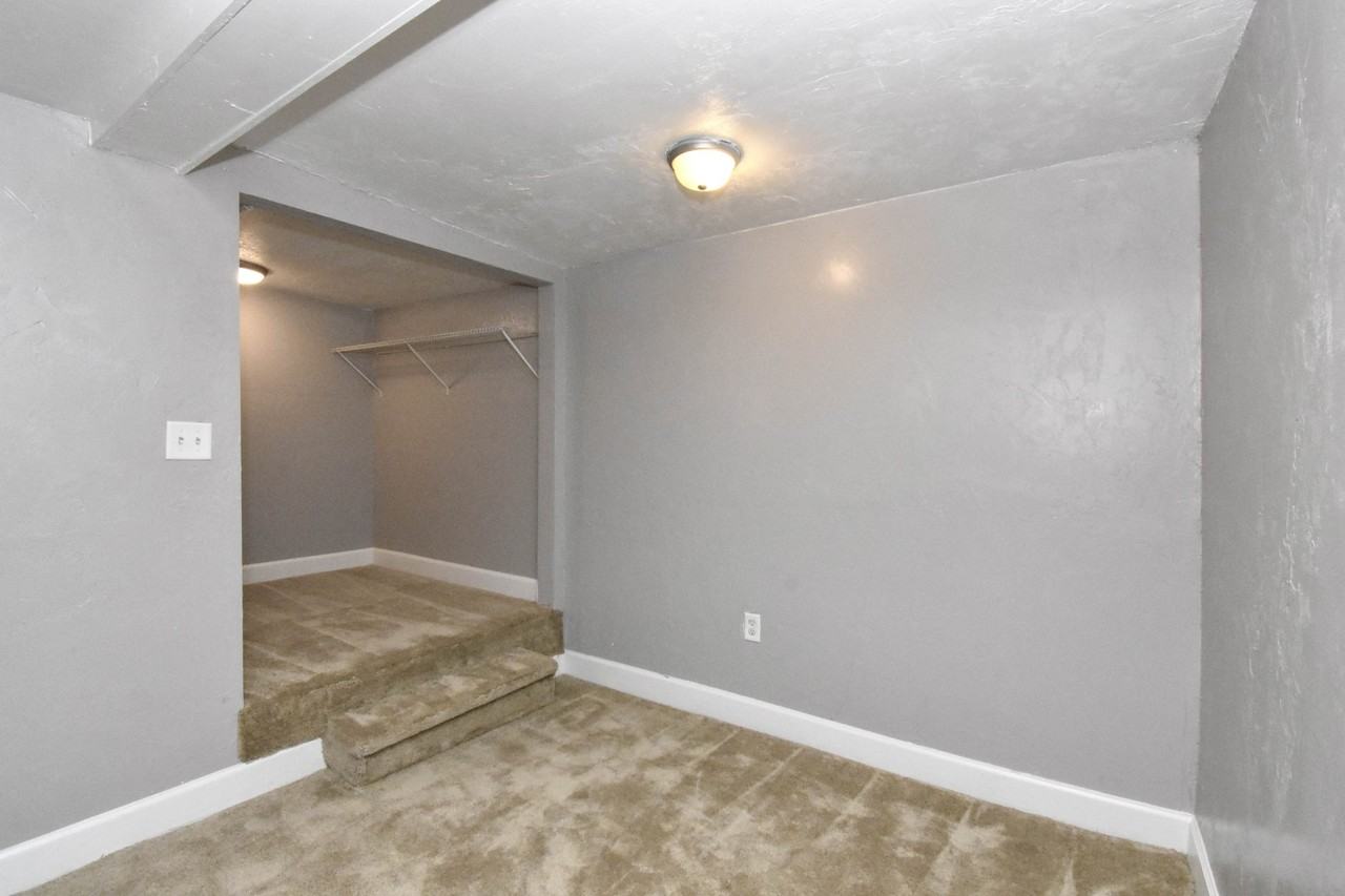 101 Nw 10th St - Photo 5 of 18