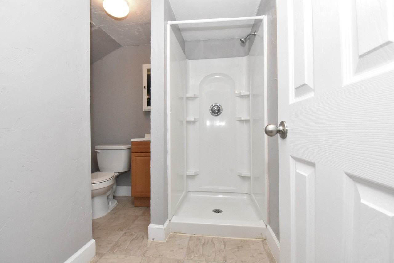 101 Nw 10th St - Photo 7 of 18