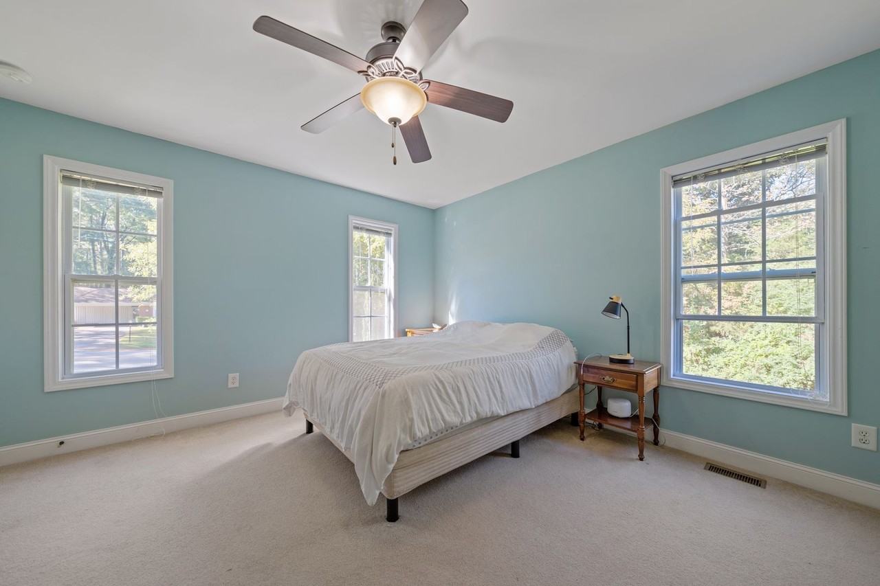 404 W Cornwallis Rd - Photo 6 of 12