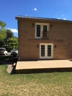 110 W Water St - Photo 2 of 14