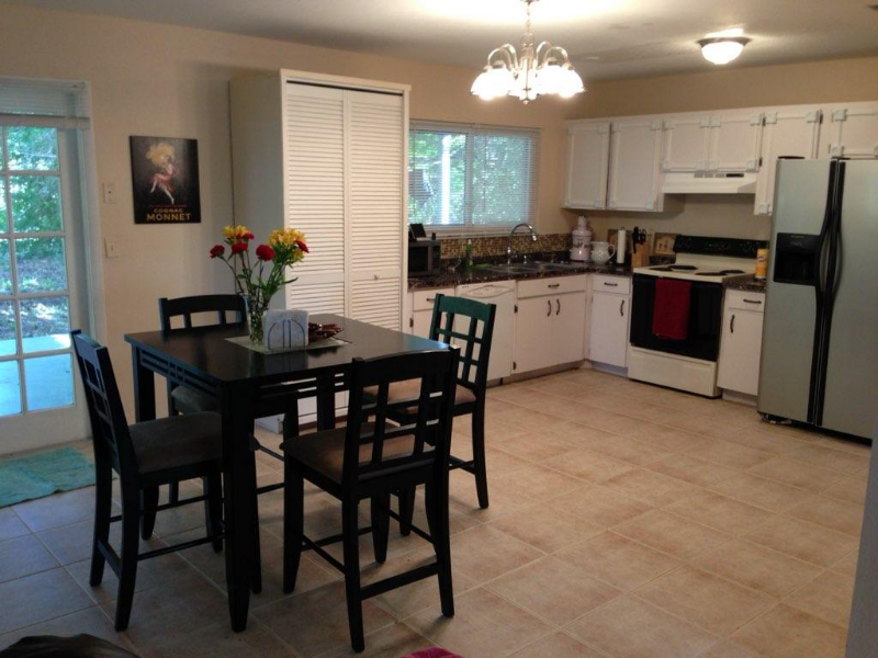 2356 Vestridge St - Photo 2 of 9