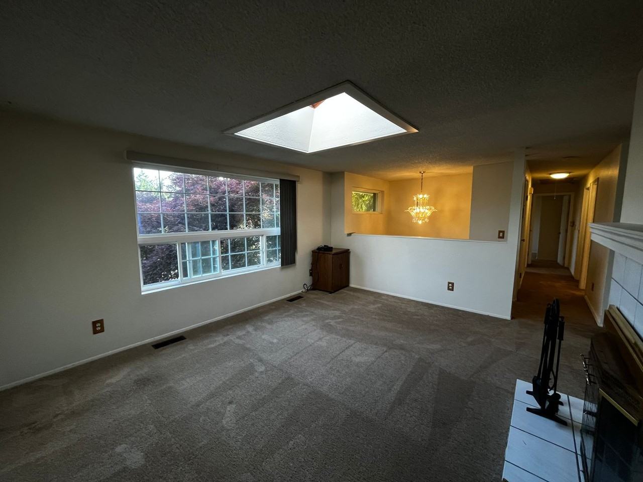 3075 Ne 72nd St - Photo 7 of 28