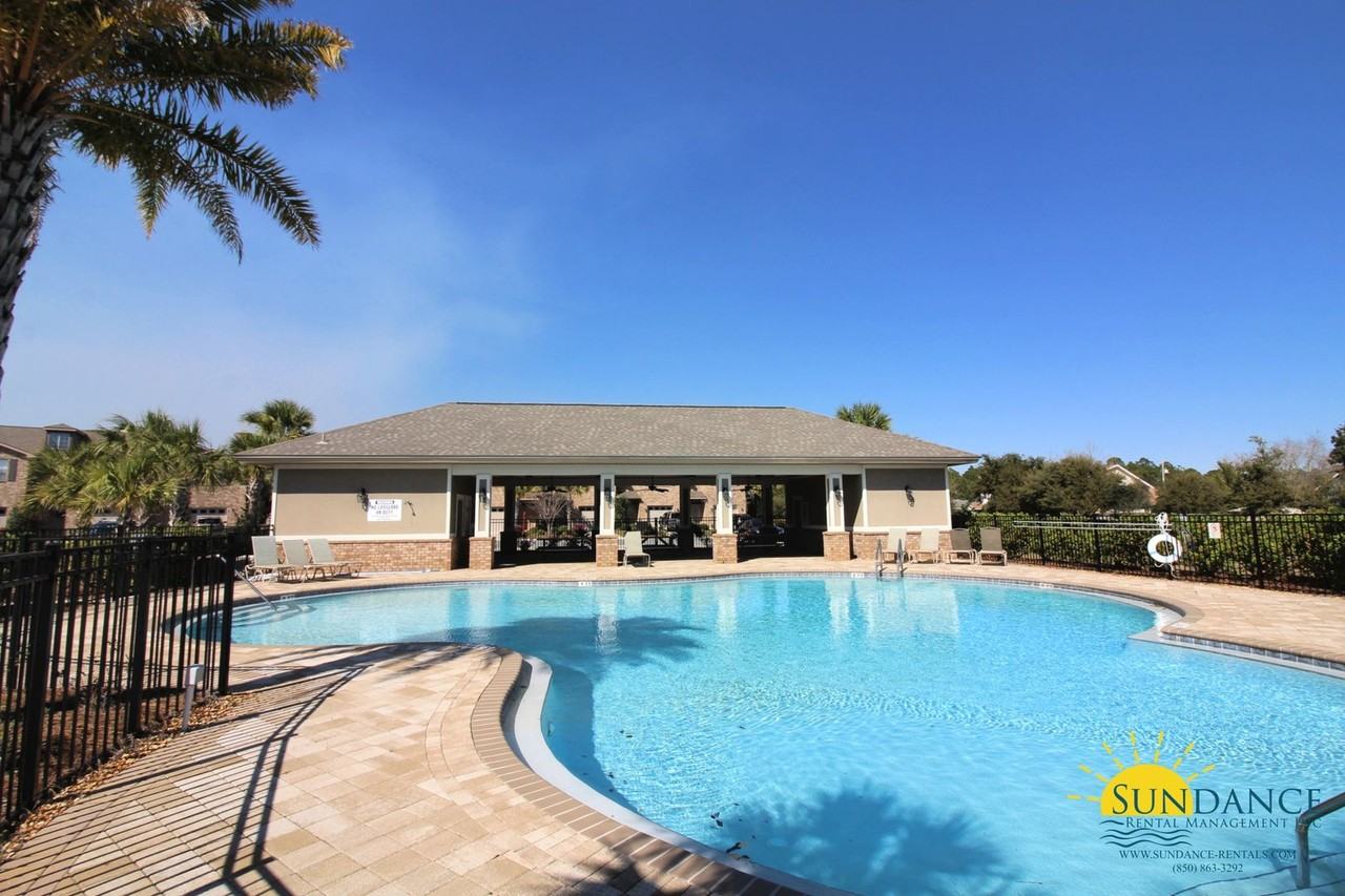 8735 Brown Pelican Cir - Photo 2 of 30