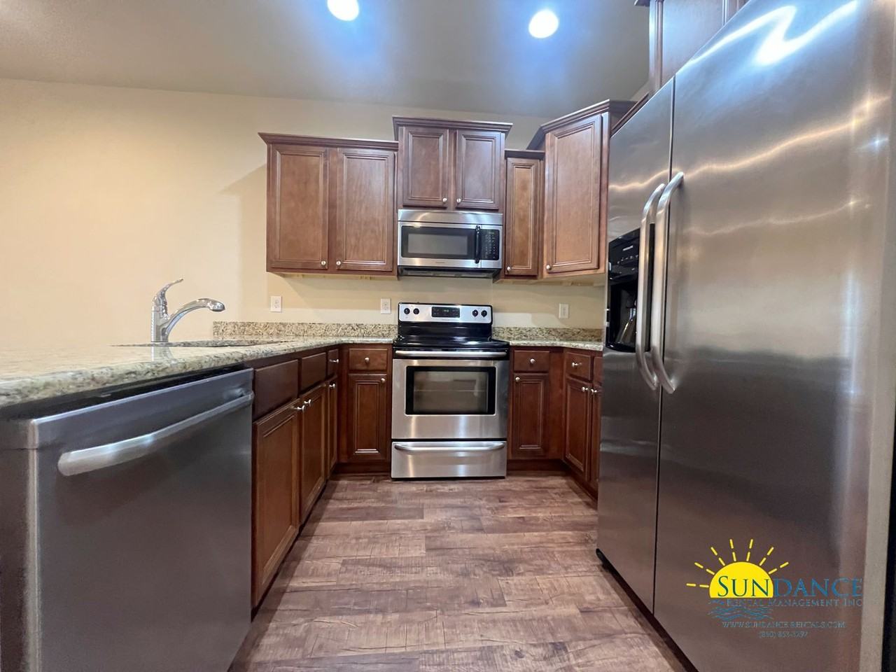 8735 Brown Pelican Cir - Photo 7 of 30