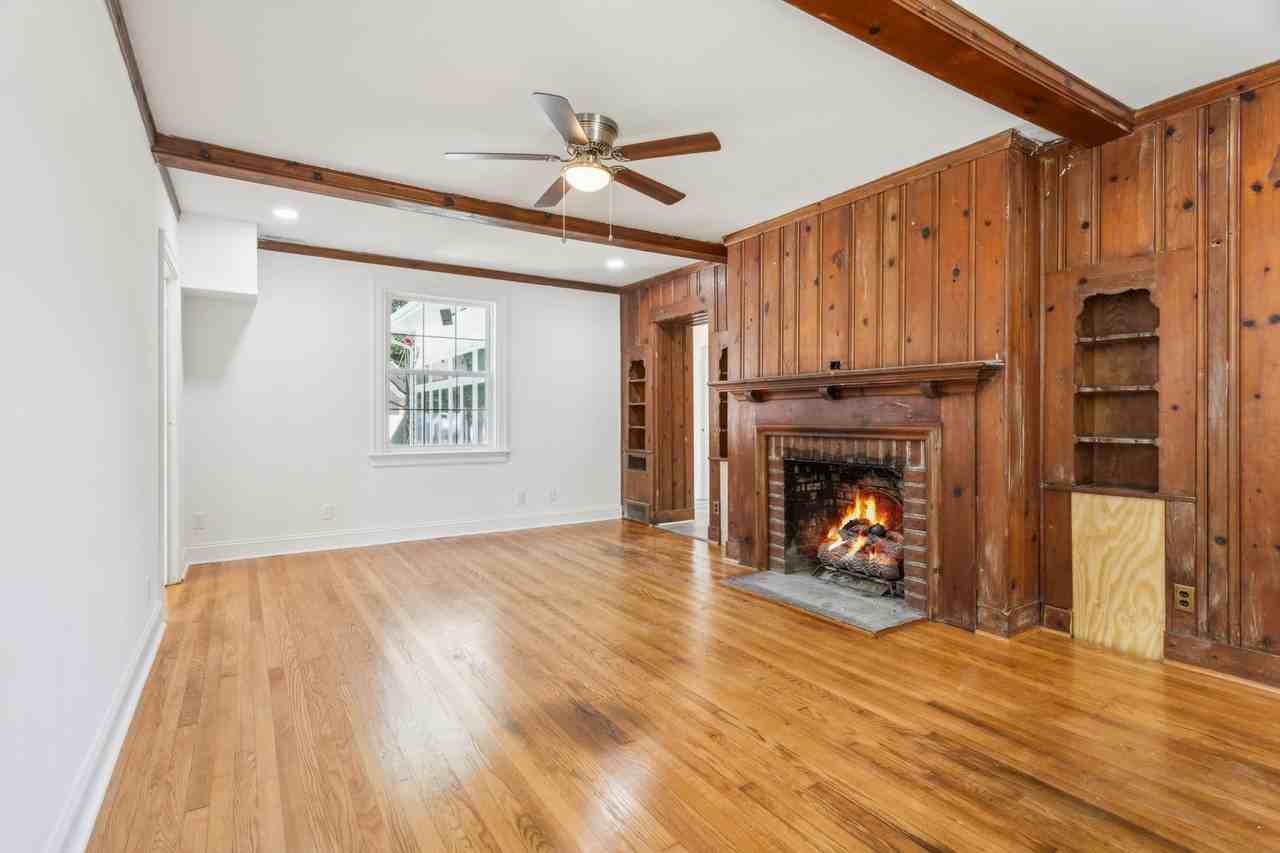 2917 Chesapeake Ave - Photo 3 of 34