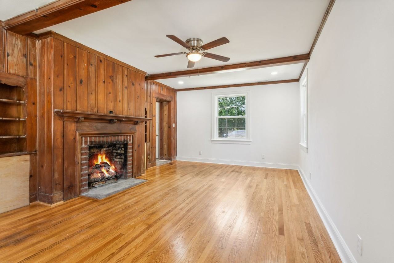 2917 Chesapeake Ave - Photo 4 of 34