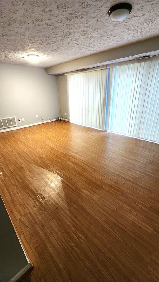 38 Kenwood Dr - Photo 2 of 17
