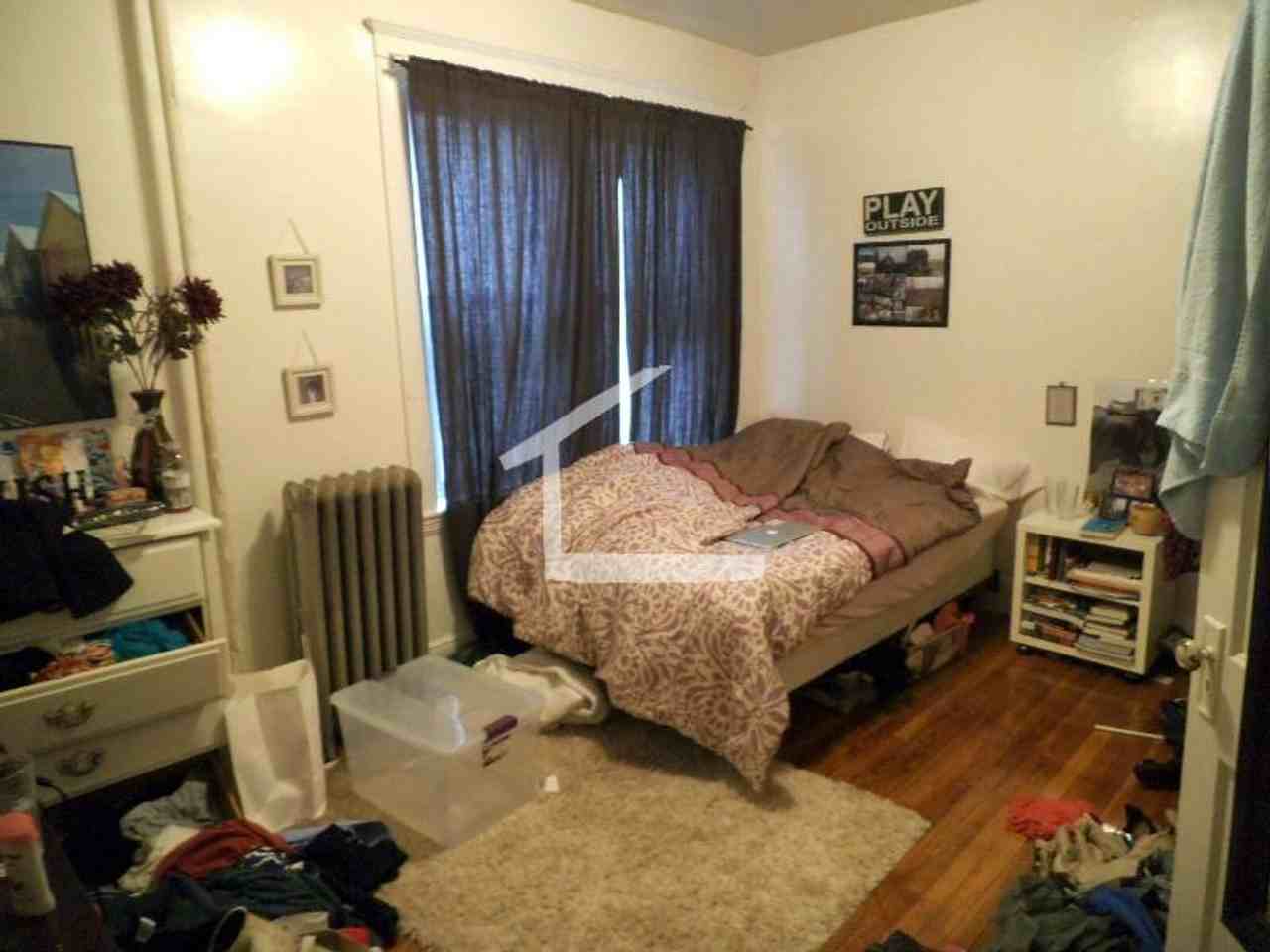 35 Mount Hood Rd - Photo 4 of 10