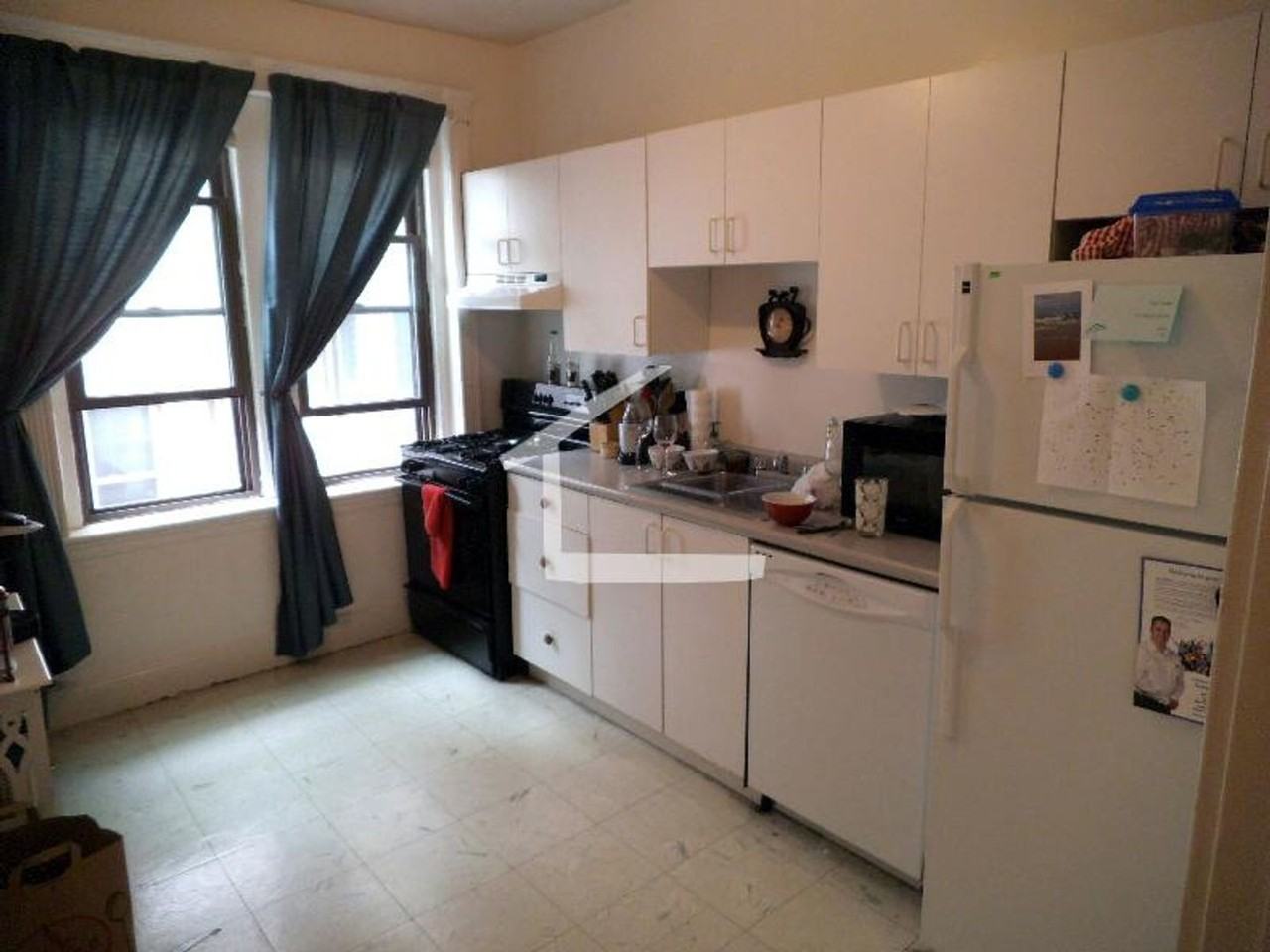 35 Mount Hood Rd - Photo 6 of 10